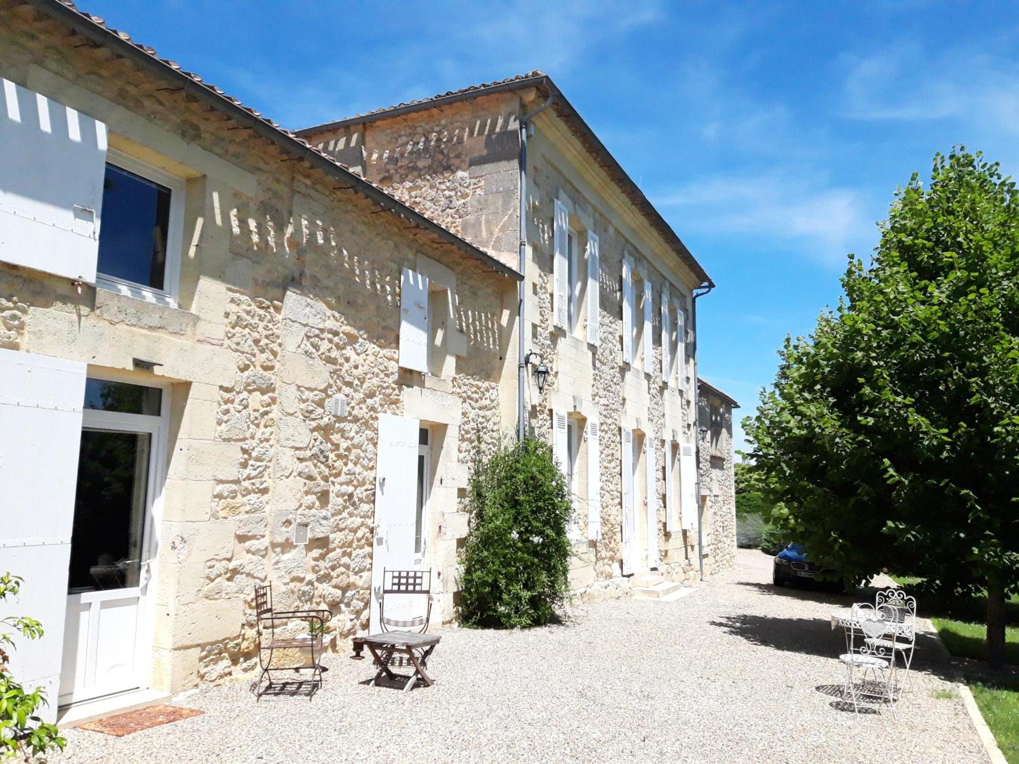 Bed and Breakfast La Gentilhommiere Saint-Aubin-de-Branne Zewnętrze zdjęcie